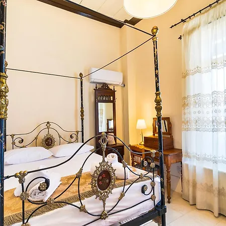 Theodorou Stone House פאנו לפקארה