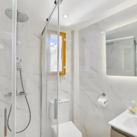 Theodorou Stone House * פאנו לפקארה