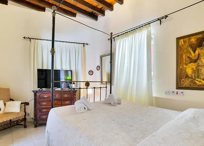 Theodorou Stone House * Pano Lefkara