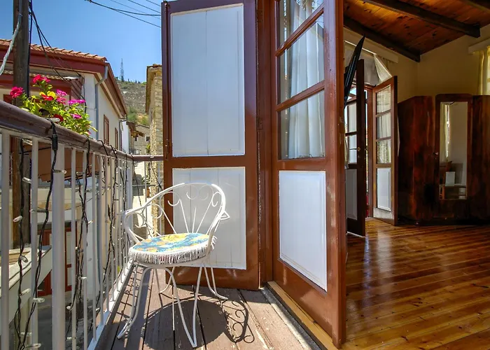 Theodorou Stone House Vila *