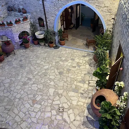 Theodorou Stone House * Pano Lefkara