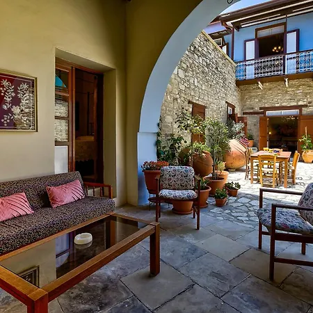 Theodorou Stone House 빌라 파노레프카라