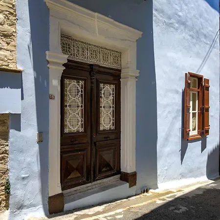Theodorou Stone House * 파노레프카라