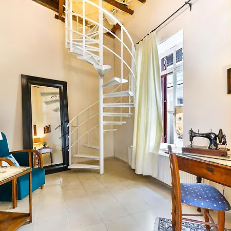 Theodorou Stone House Villa