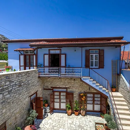 Theodorou Stone House 빌라 파노레프카라