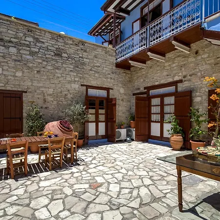 Theodorou Stone House Villa